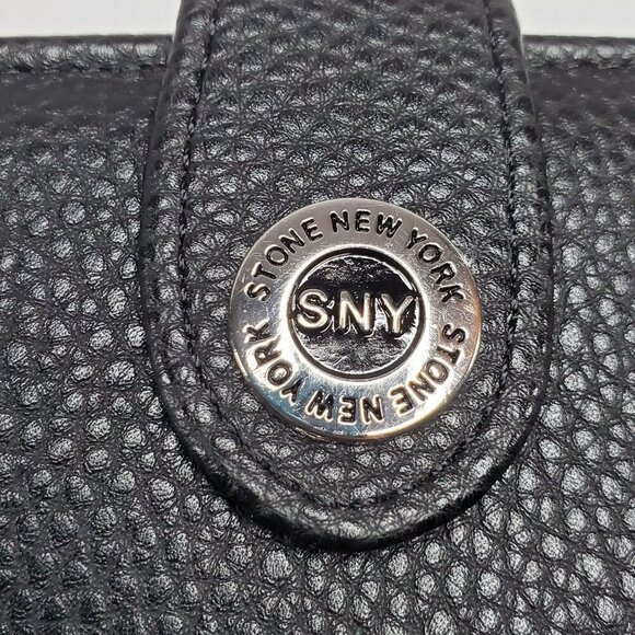 Stone New York Black Pebbled Leather Wallet W/ Snap Closure & Zipper Compartment - Picture 3 of 6